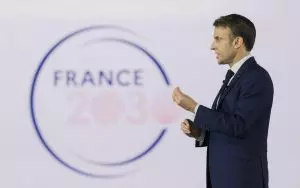 Macron perseveres with rejected anti immigrant bill
