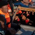 60 migrants feared drowned off Libyan coast