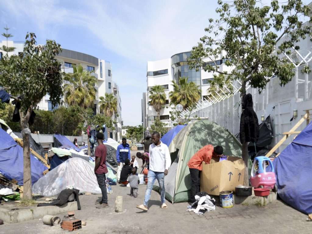 Tunisia migrant conditions