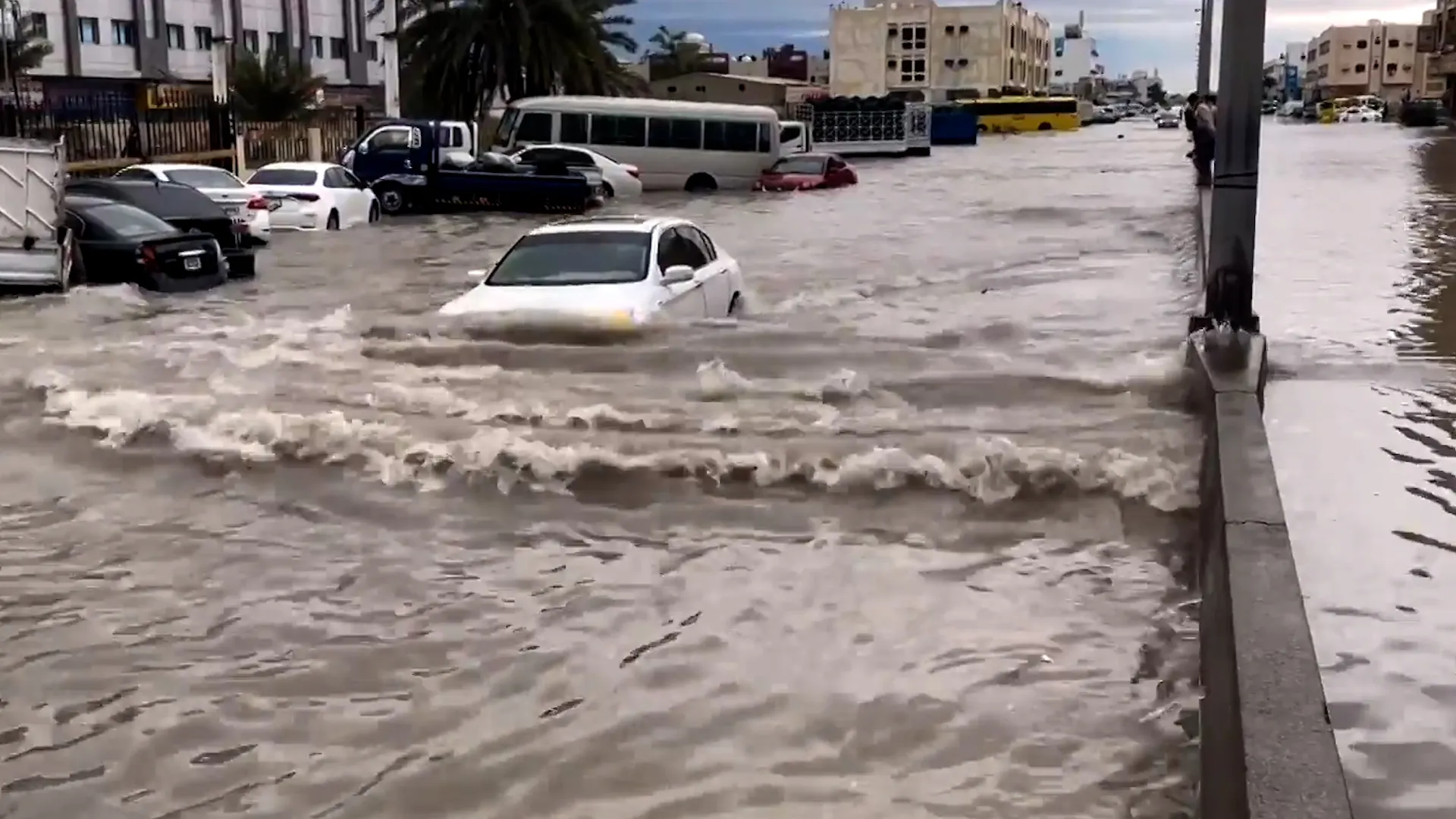 Dubai: Massive floods cause chaos