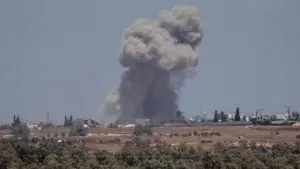 Gaza: Failed peace talks lead to Rafah border seizure  