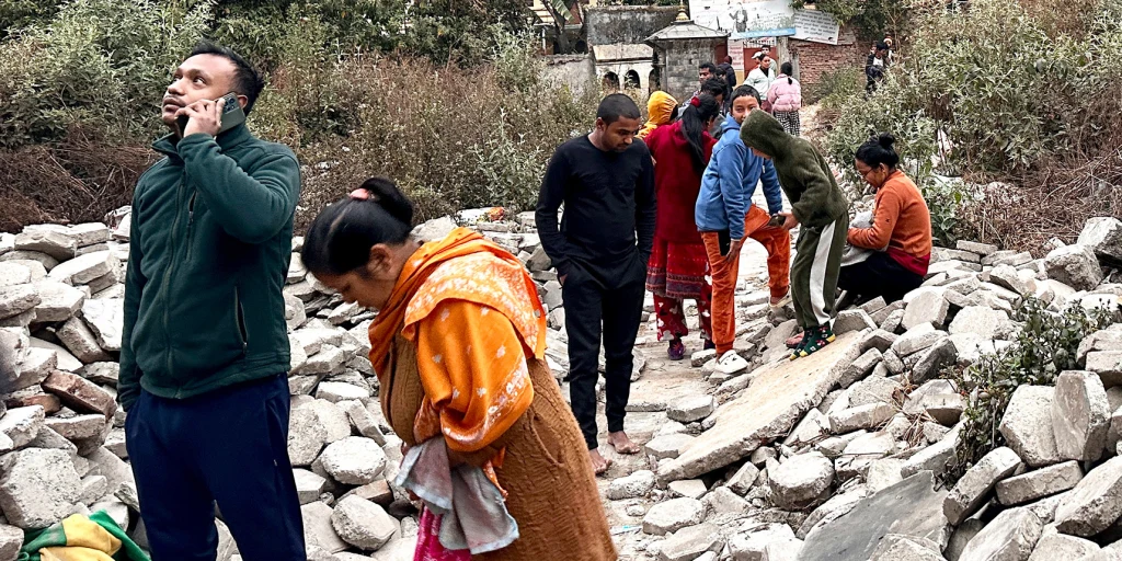 Tibet: Major earthquake kills at least 95 people