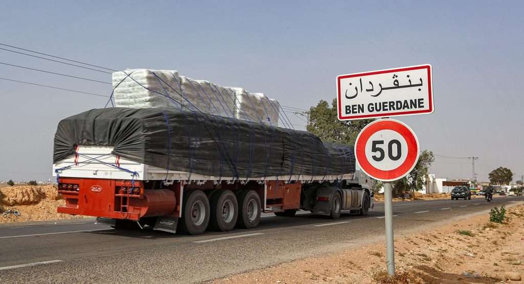 Tunisia unveils joint anti-smuggling plan with Libya and Algeria Tunisia unveils joint anti-smuggling plan with Libya and Algeria