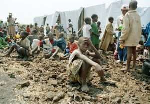Rwandan refugees who fled 1994 genocide return from Congo