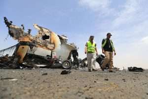Israeli strikes halt Yemen flights, hundreds stranded