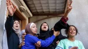 10 Palestinians killed as Israeli attacks continue in Gaza