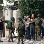 Unrest in West Bank: Settlers clash with Israeli forces