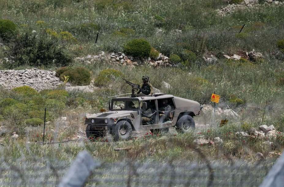 Israeli soldiers advance into Syria, destroying homes and land Israeli soldiers advance into Syria, destroying homes and land