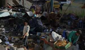 Israeli forces kill 21 in Gaza as attacks endanger aid seekers