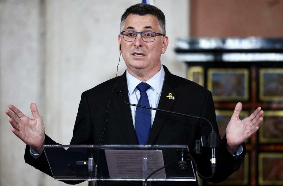 Israel’s FM says country wants ties with Lebanon and Syria Israel’s FM says country wants ties with Lebanon and Syria