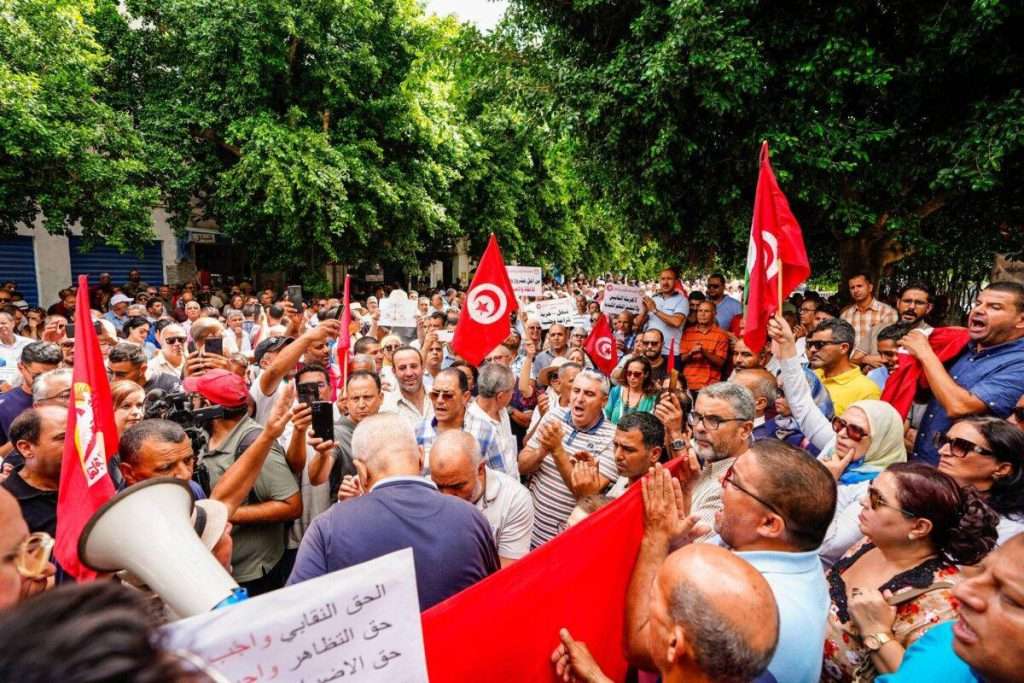 Amnesty International condemns suppression of protest in Tunisia Amnesty International condemns suppression of protest in Tunisia