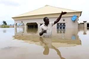 “No time to evacuate”: hundreds dead as floods devastate Nigeria