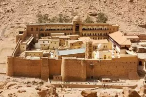 Egypt and Greece pledge to protect St Catherine’s Monastery