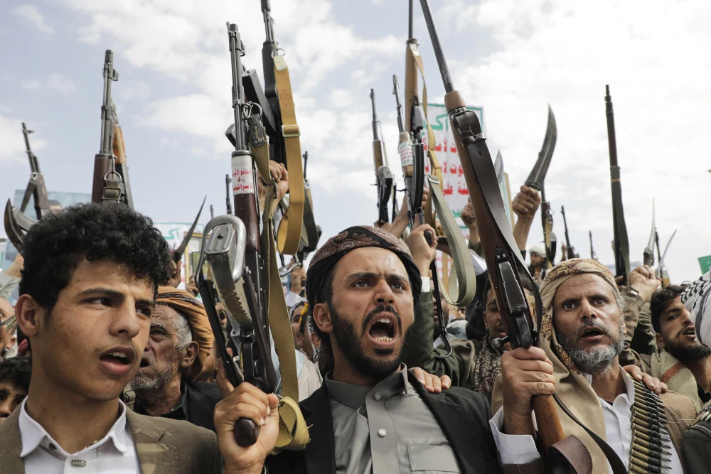 Yemen: Houthis claim attack on Greek vessel in Red Sea Yemen: Houthis claim attack on Greek vessel in Red Sea