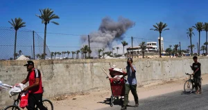 Israel ramps up ground operation as tanks enter central Gaza