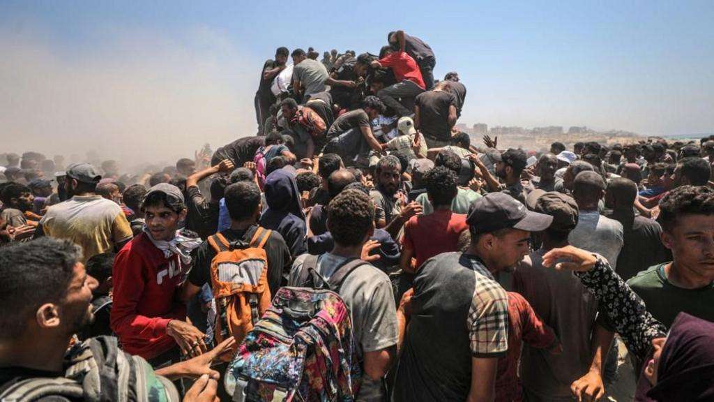Israel pauses Gaza strikes as aid airdrops resume