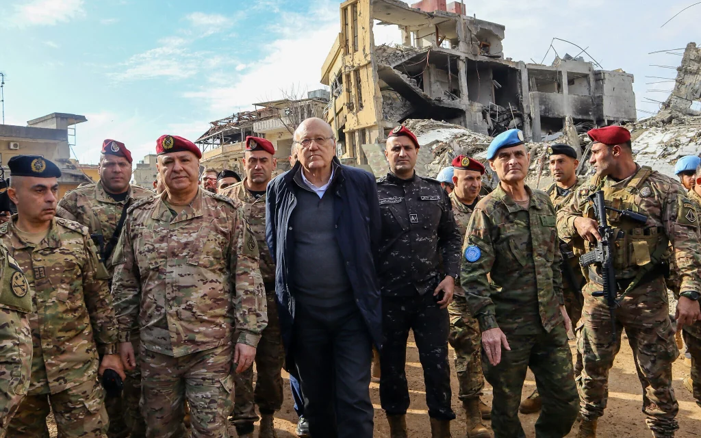 Lebanon: Officials push back on Hezbollah disarmament pressure