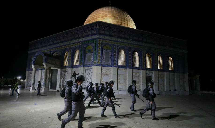 Al-Aqsa mosque continues to be stormed by Israeli settlers