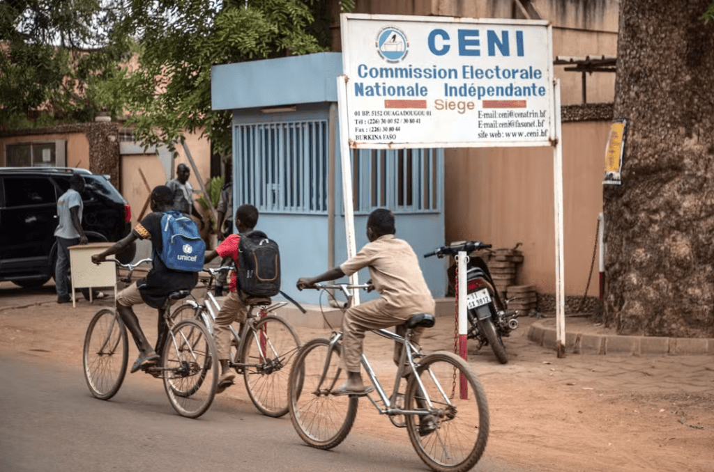 Burkina Faso to dissolve its electoral commission