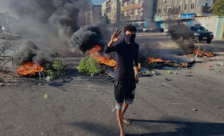Yemen: Protests rage on over ongoing power outages Yemen: Protests rage on over ongoing power outages