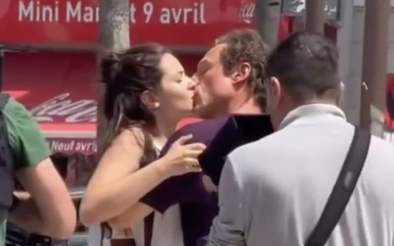 Kiss scene filmed in Morocco sparks outcry over moral decay