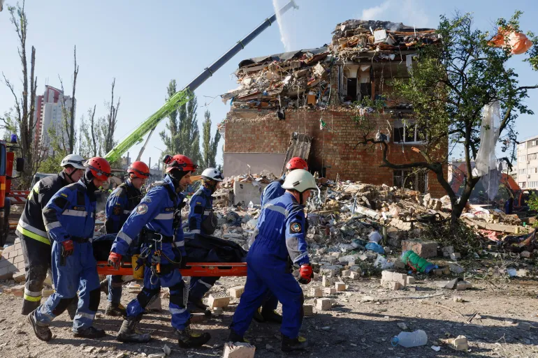 Deadly Russian strikes hit Kyiv, killing at least 21