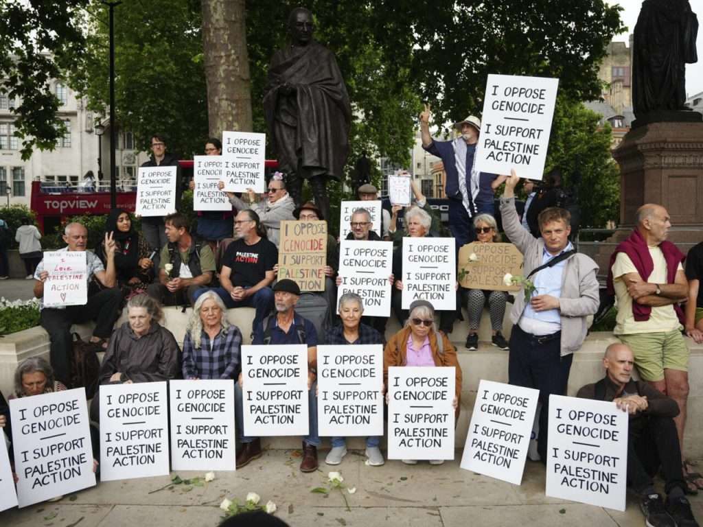 UK: Protesters supporting Palestine Action face no charges