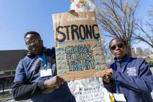 Global push to finalise plastics treaty in Geneva