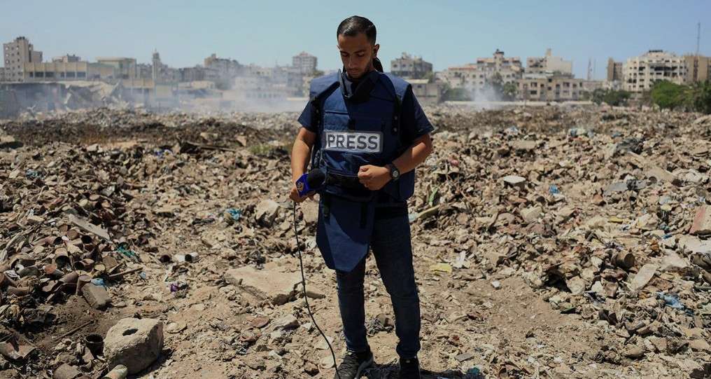 Israel army unit tasked with falsely linking journalists to Hamas Israel army unit tasked with falsely linking journalists to Hamas