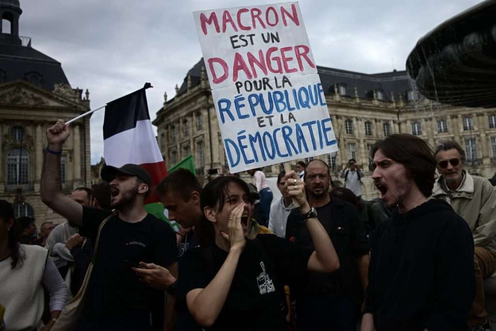 France appoints new Prime Minister amid nation-wide protests France appoints new Prime Minister amid nation-wide protests