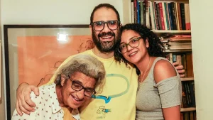 Activist Alaa Abdel Fattah reunited with family after prison release