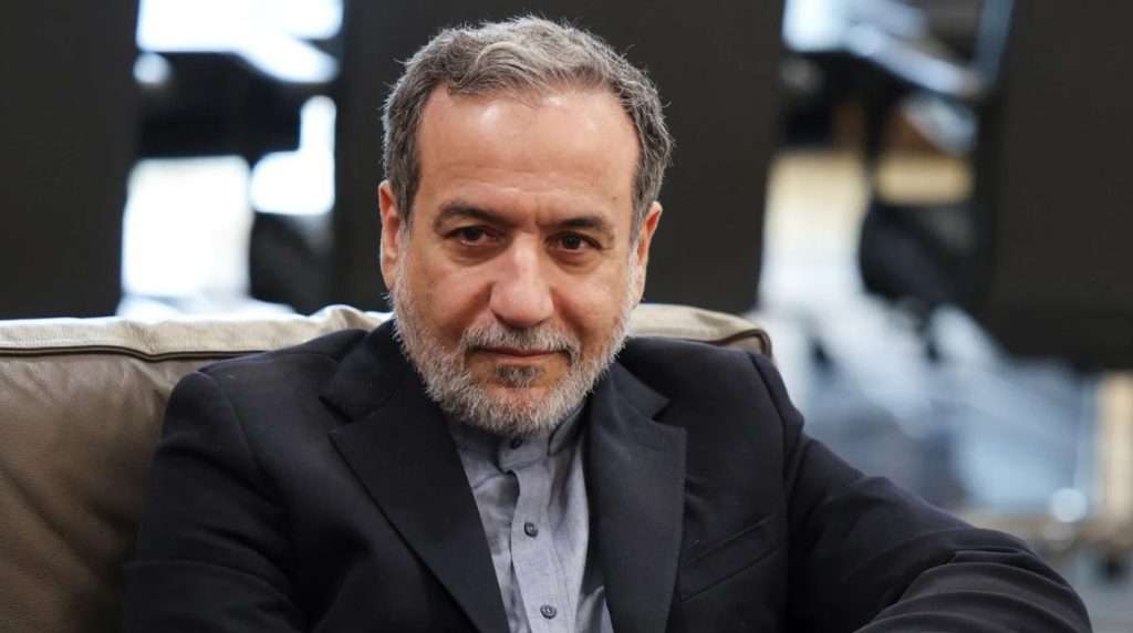 Iran FM visits Tunisia, calls for alliance of Islamic nations