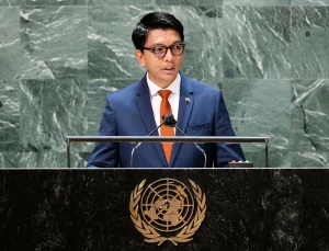 Madagascar president set to respond amidst political breakdown