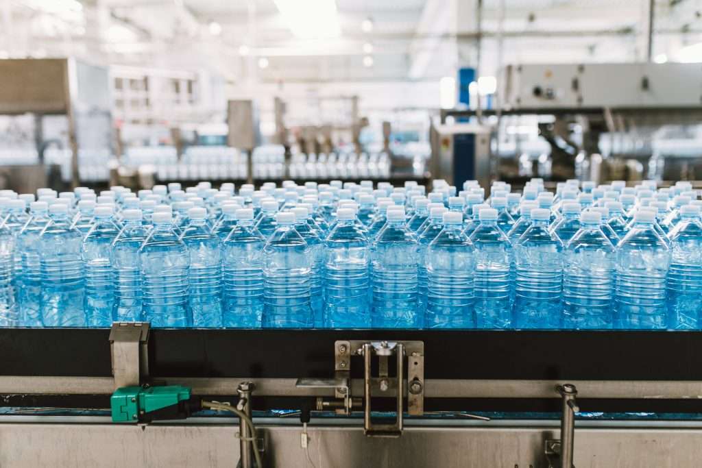 Oman: two die after drinking contaminated water from Iran Oman: two die after drinking contaminated water from Iran