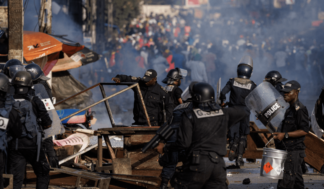 Cameroon: Protests turn violent to oppose president’s re-election