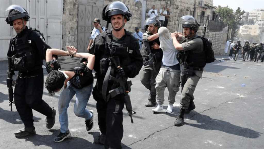Over 20 Palestinians arrested by Israeli forces