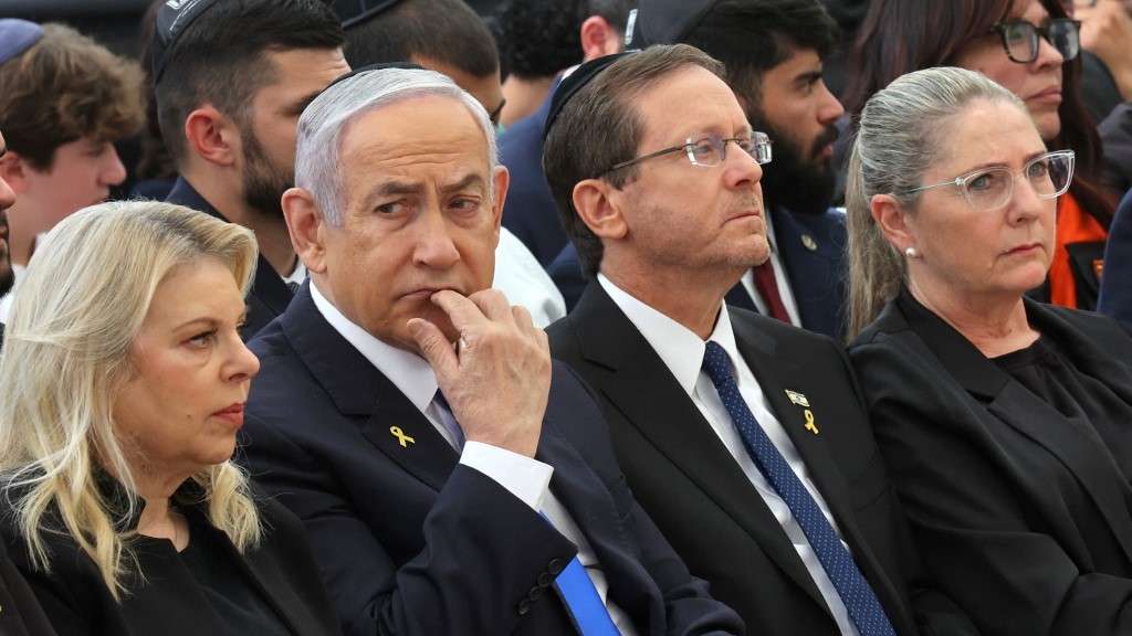 Israel: Netanyahu requests pardon from president